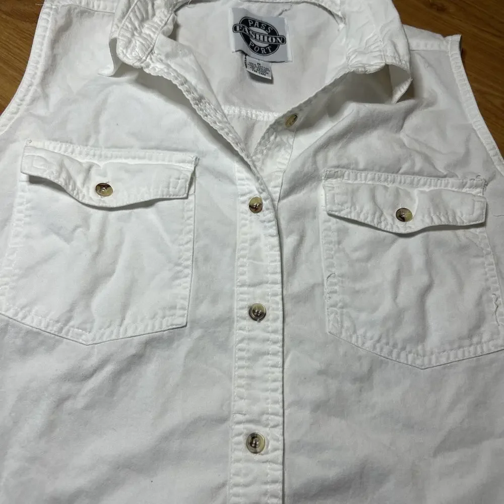 Pass Port Fashion Vintage Women's White Sleeveless Button Up Shirt Size Medium - Picture 5 of 8
